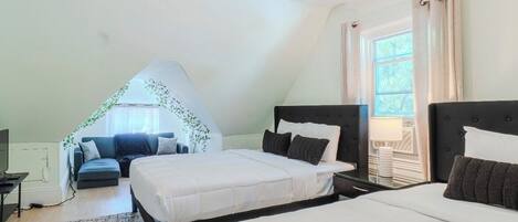 4 bedrooms, Internet, bed sheets