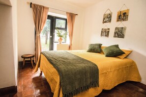 5 makuuhuonetta, silitysrauta/-lauta, Wi-Fi, vuodevaatteet