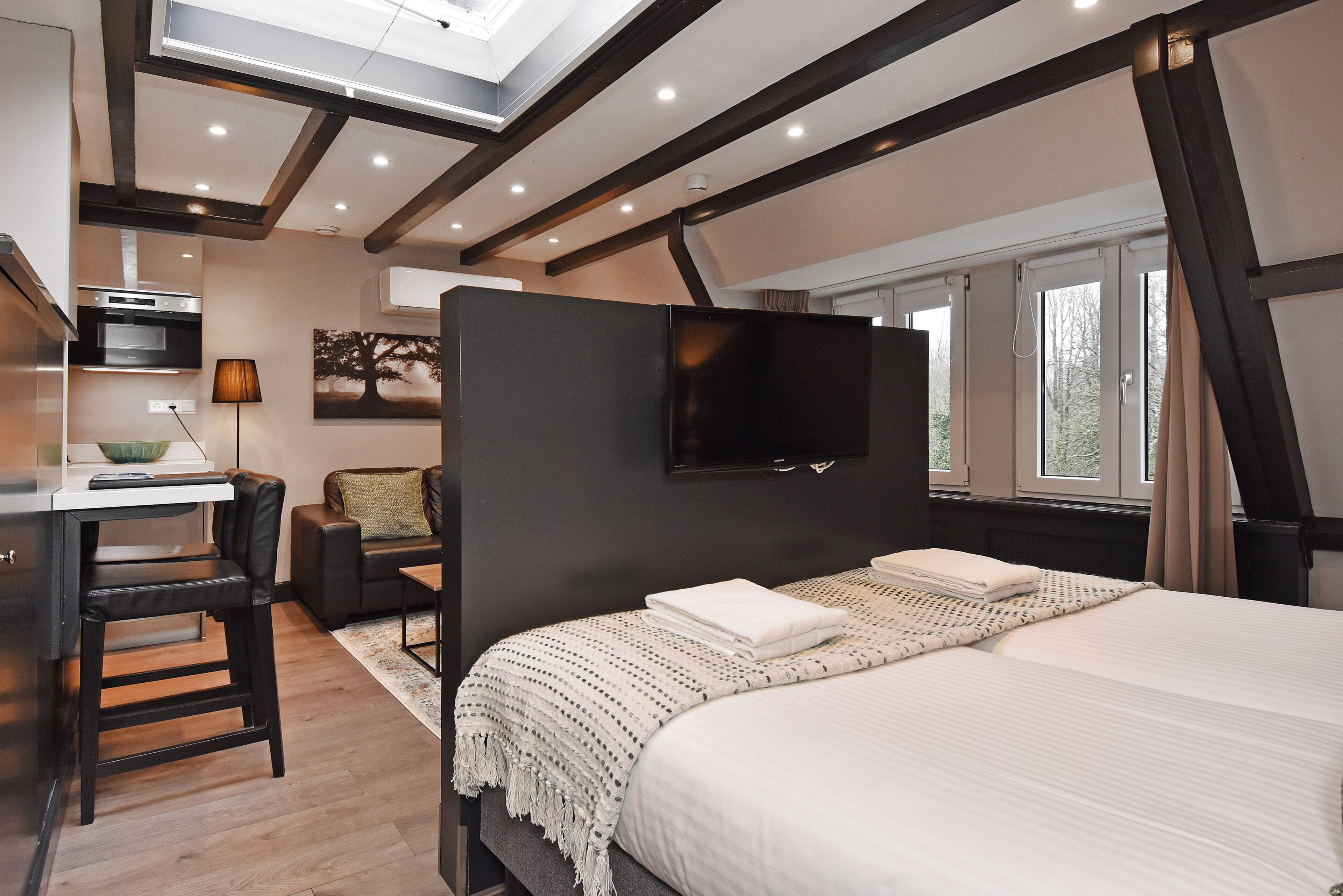 Comfort 88C | Iron/ironing board, free WiFi