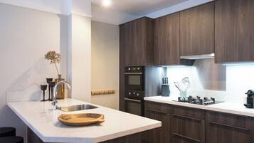 Royal 82E | Dapur peribadi