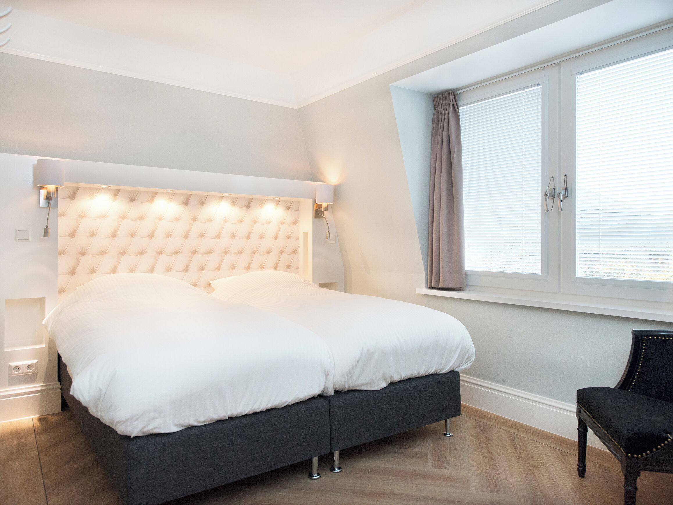 Royal 82E | 熨斗/熨衣板、免费 WiFi