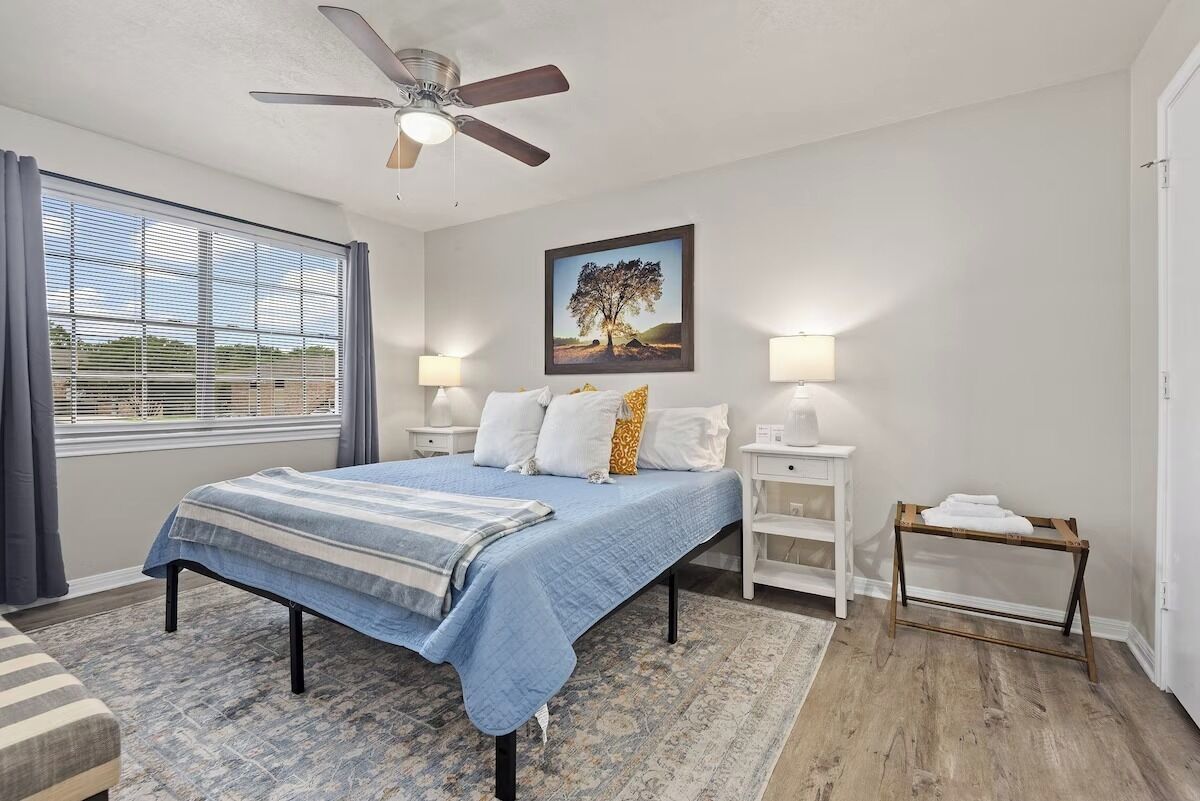 2 dormitorios, tabla de planchar con plancha, wifi gratis y ropa de cama