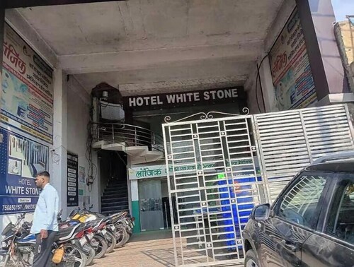 Hotel White Stone Standard Room 1