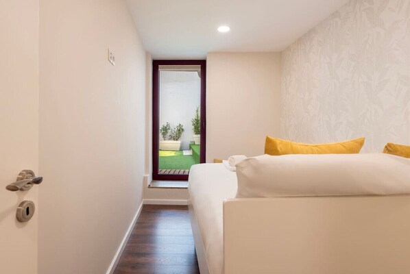 2 chambres, fer et planche à repasser, Wi-Fi gratuit, draps fournis