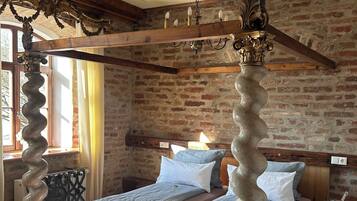 Deluxe Double Room | Desk, free WiFi, wheelchair access