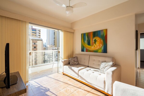 Apartamento básico | Zona de estar