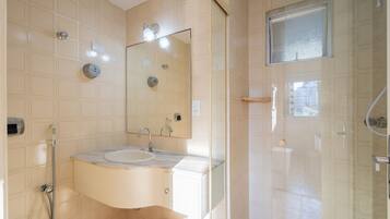 Basic-Apartment | Badezimmer