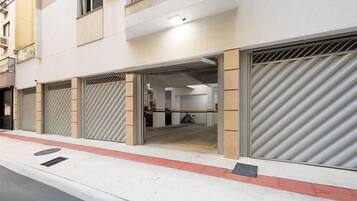 Apartemen Basic | Detail eksterior