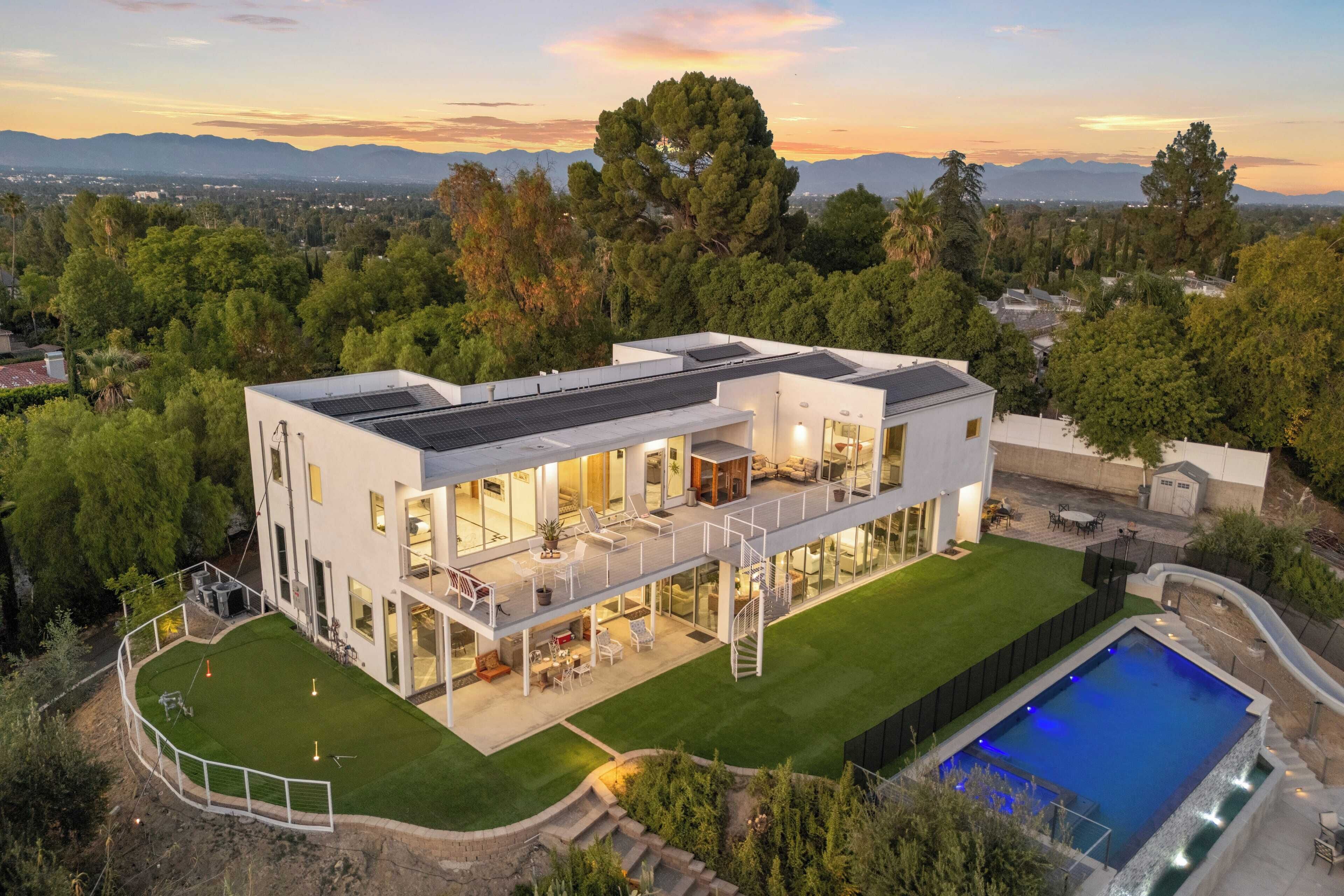 Villa (5 Bedrooms) | Interior