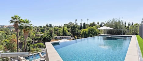 Villa (5 Bedrooms) | Interior