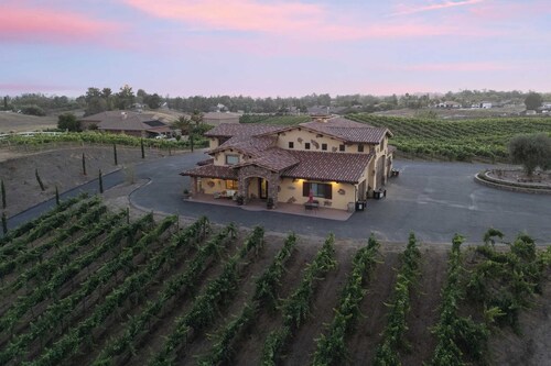 New-build Temecula Villa With King Suite, Fireplace & Vineyard Views The Villa by Avantstay