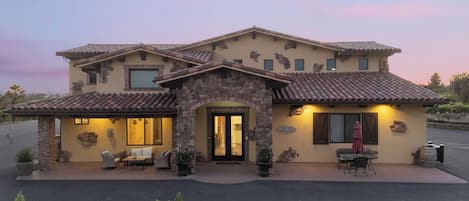 واجهة المنشأة