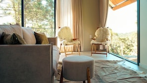 Familjestuga - utsikt mot bergen | Vardagsrum