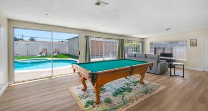 Disney! Pool | Spa | Pool Table | Putting Green