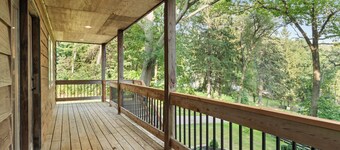 Pine Point | Modern | Pier |Lake Mary| Fire Pit| Artsy| Lakehouse| Grill | Walk to Lake