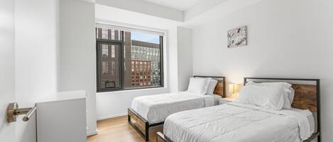 2 chambres, fer et planche à repasser, Wi-Fi, draps fournis