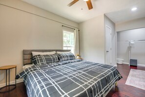 3 habitaciones, tabla de planchar con plancha y acceso a internet 