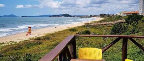 Utsikt mot landet frÄn boendet