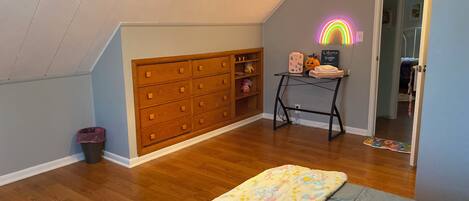 4 camere, ferro/asse da stiro, accesso a Internet, lenzuola