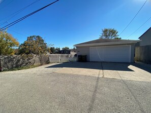 Property grounds -  4-bedroom house in brilliant Westmont with huge parking spaces. (Westmont)