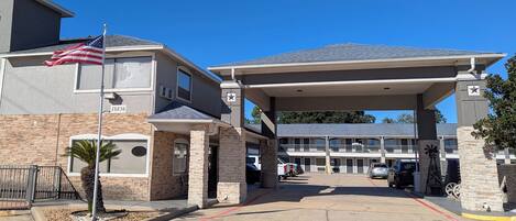 Fachada da propriedade