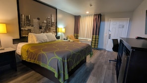 Desk, laptop workspace, blackout curtains, iron/ironing board - Platinum Inn and Suites Houston (Houston)