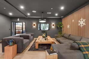 Smart TV, offices