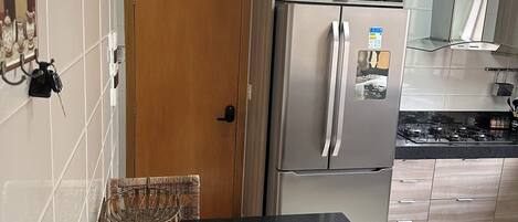 Microwave, oven, stovetop