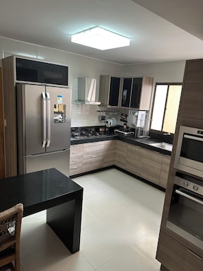 Microwave, oven, stovetop - Make yourself at home (Goiania)