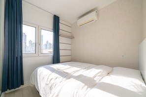 Room - Apt in BC 4min fr th Beach and Av Atlantica Epf202 (Balneário Camboriú)