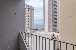 Property grounds - Sea View apt 130m From the Beach in BC Erg605 (Balneário Camboriú)