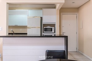 Private kitchen - Sea View apt 130m From the Beach in BC Erg605 (Balneário Camboriú)
