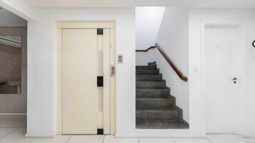 Apartamento básico | Parte interna