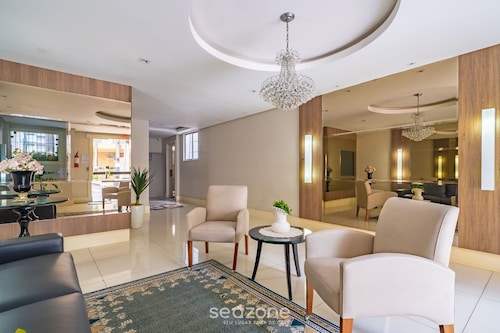 Apartment in BC Center With Side sea View Erz0502