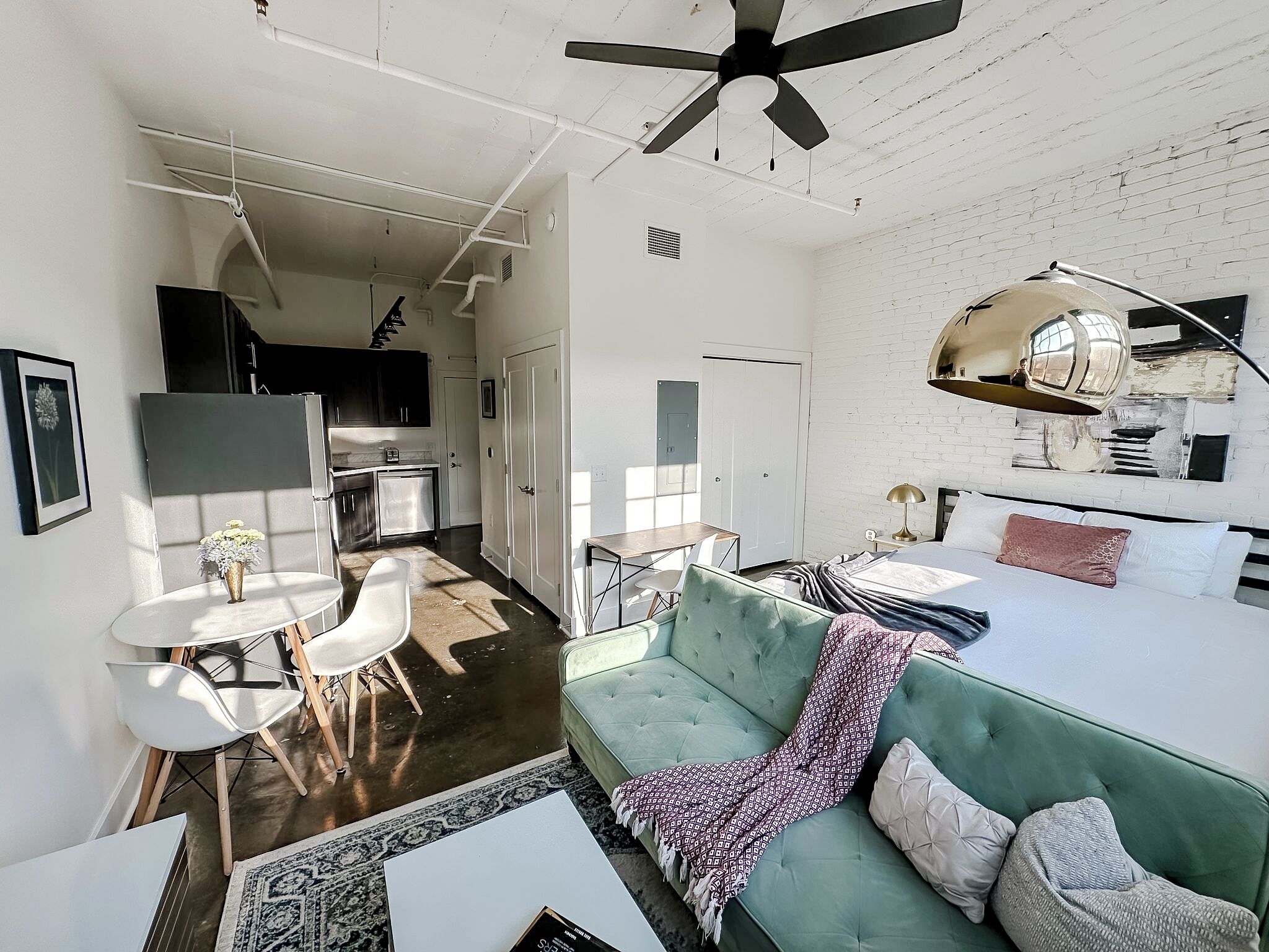 1 bedroom, iron/ironing board, free WiFi, bed sheets