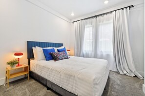 4 chambres, fer et planche à repasser, Wi-Fi gratuit, draps fournis