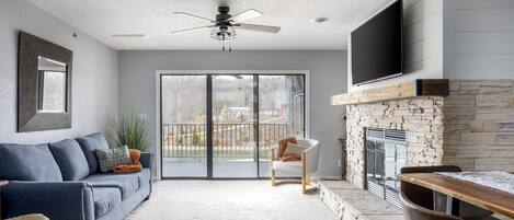 Televisor intel·ligent i llar de foc