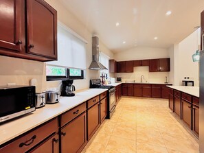 Microwave, oven, stovetop, dishwasher