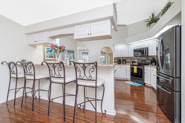 Dishwasher, paper towels - Newly Remodeled 4BR/3BR Canal Front Retreat w/ Pool Near Golf Course & Beach FL (Rotonda West)