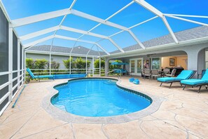 Outdoor pool - Newly Remodeled 4BR/3BR Canal Front Retreat w/ Pool Near Golf Course & Beach FL (Rotonda West)