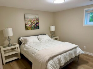 2 chambres, fer et planche à repasser, accès au Wi-Fi (inclus)