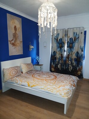 4 bedrooms, Internet, bed sheets