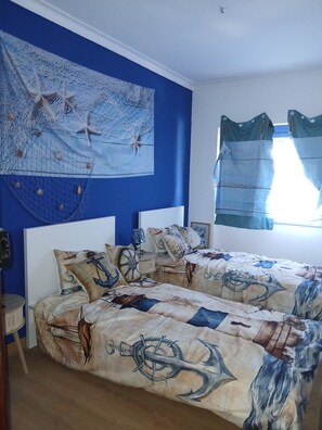 4 bedrooms, Internet, bed sheets