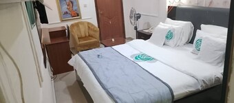 Kenbrill Hyatt Hotel