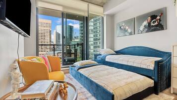 1 bedroom, iron/ironing board, WiFi, bed sheets