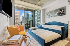 1 bedroom, iron/ironing board, WiFi, bed sheets