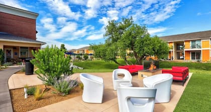 Sleepover | Secluded 1BR/1BA + Gym - OKC