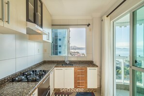 Basic Apartment | Private kitchen - Apto 3Qtos Vista Mar a 130m da Praia RDK0801 (Porto Belo)