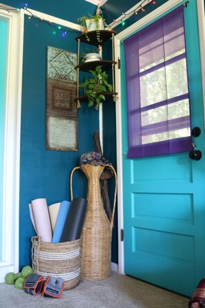 Interior - Boho Acre Retreat 20 mins from DT/Airport, Hot Tub, & EV Charger! (Decatur)