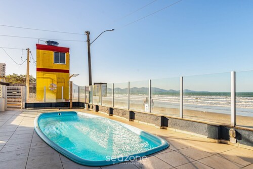 Duplex 3Q pé na areia c/ vista deslumbrante RAT001